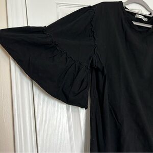 Z Avenue USA 2XL Black Blouse‎ with Bell Sleeves 100% Cotton Round Neck